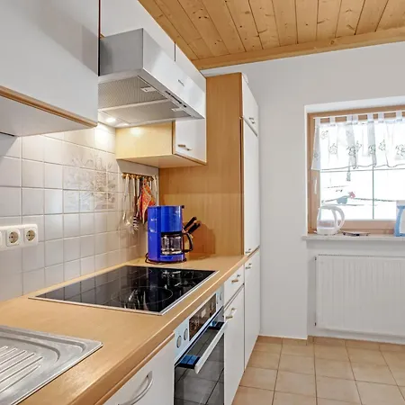 Koenig Im Obergeschoss Apartman *