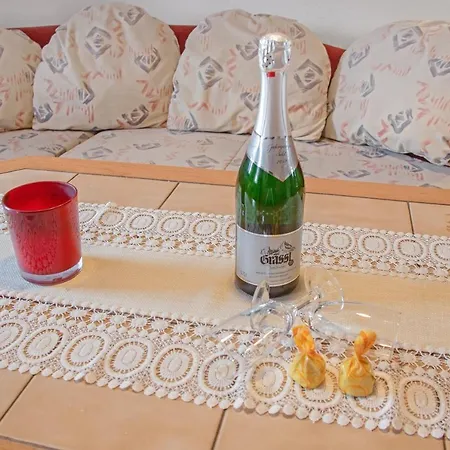 Apartament Koenig Im Obergeschoss *