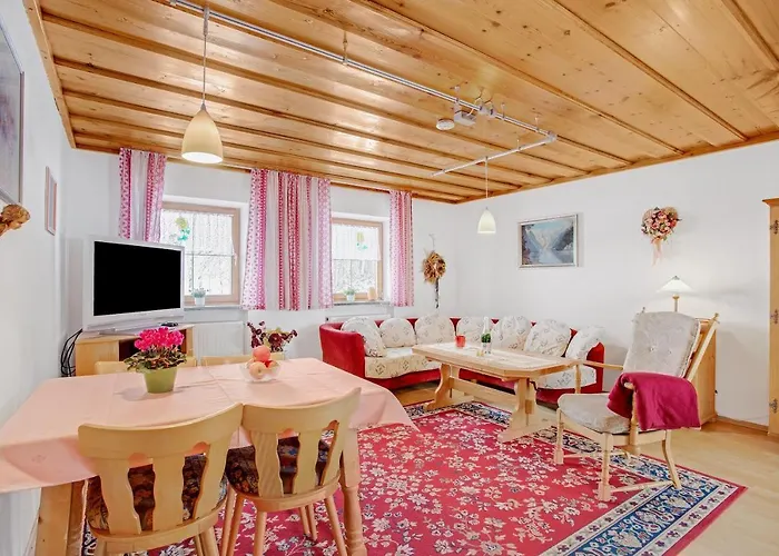 Koenig Im Obergeschoss Apartament